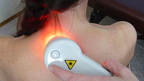 Physiothérapie pour le traitement de l'ostéochondrose cervicale