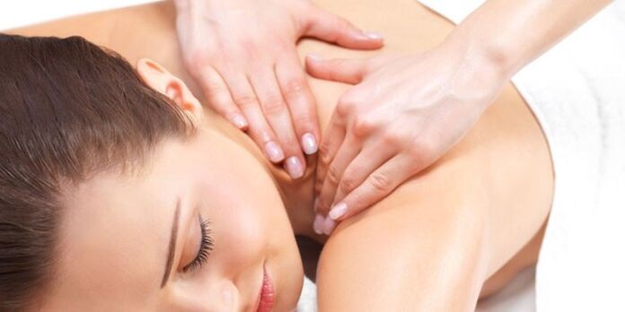 Massage pour l'ostéochondrose thoracique