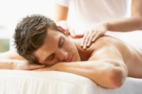 Massage pour ostéochondrose cervicale